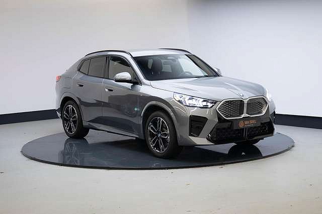 BMW iX2